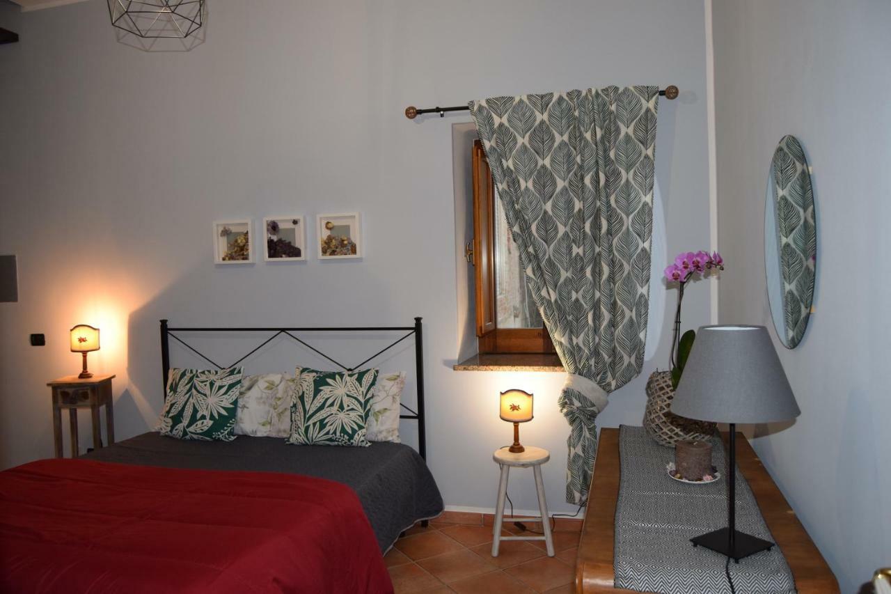 Domunua Holiday House Cefalù Exteriör bild