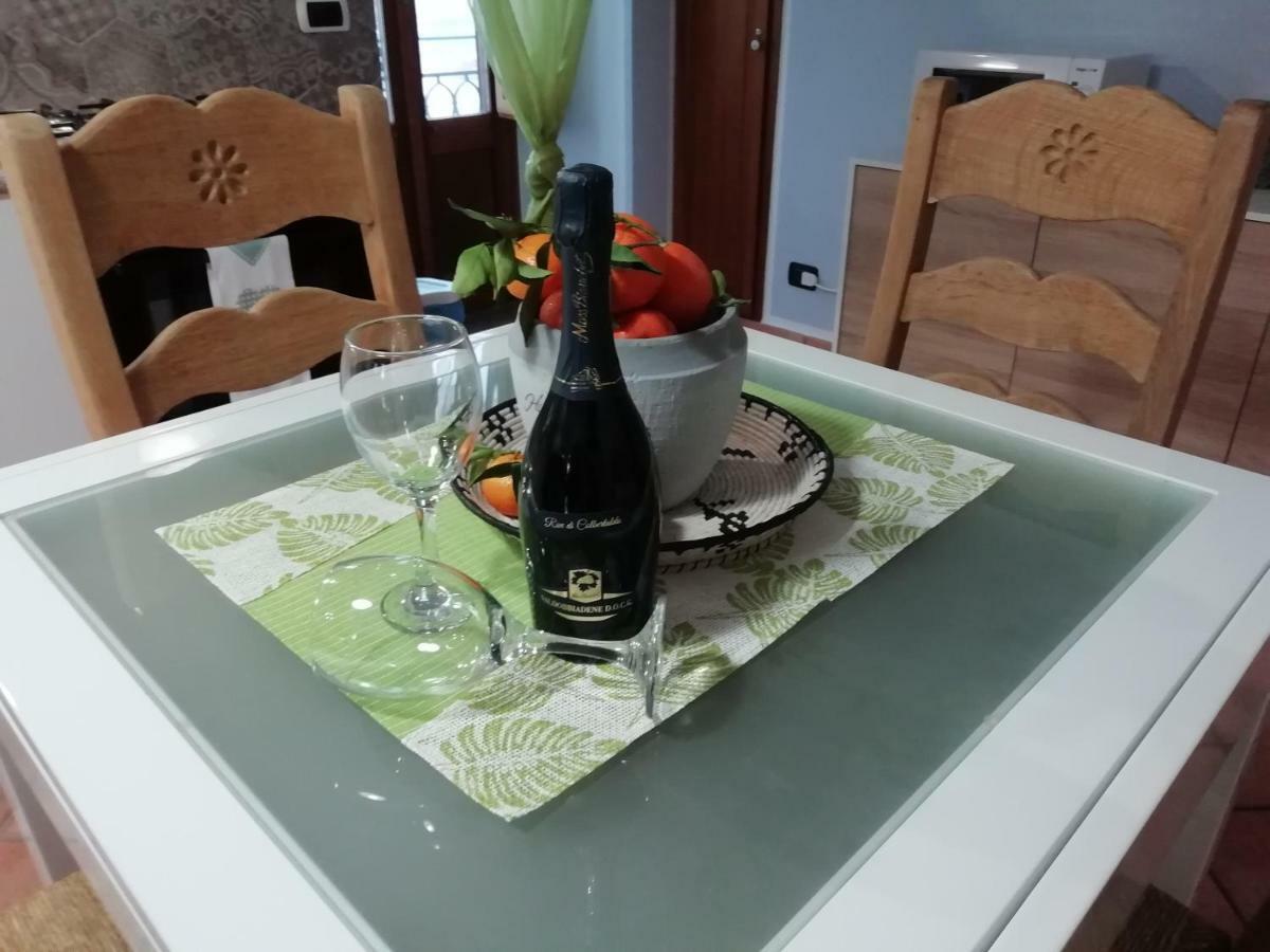 Domunua Holiday House Cefalù Exteriör bild