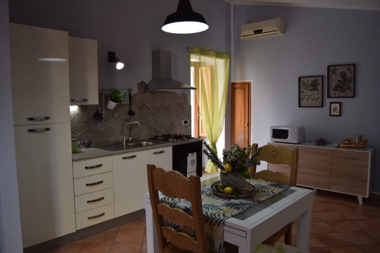 Domunua Holiday House Cefalù Exteriör bild