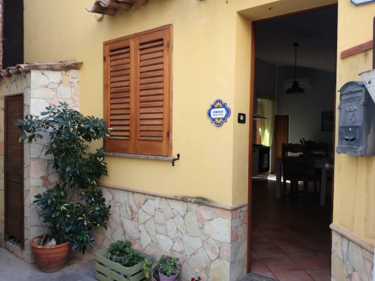 Domunua Holiday House Cefalù Exteriör bild